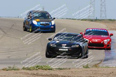 media/Apr-30-2022-CalClub SCCA (Sat) [[98b58ad398]]/Group 2/Race (Grapevine)/